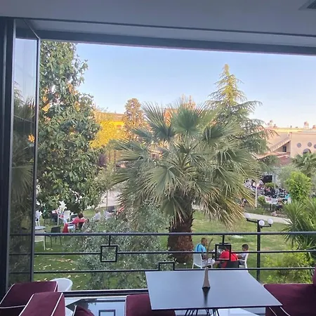 Garden Boutique 4* Ελβασάν