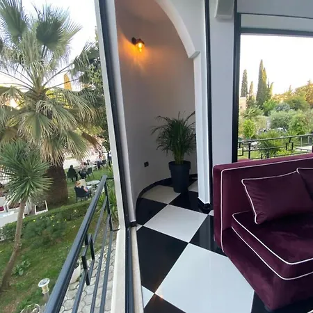 Ξενοδοχείο Garden Boutique Ελβασάν